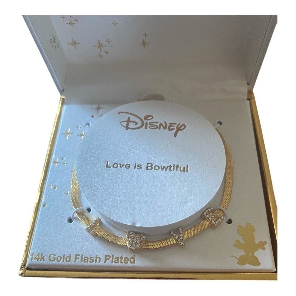 NWT-DISNEY-LOVE IS BOWTIFUL BRACELET
